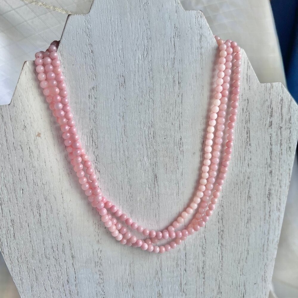 VTG Pastel Pink Coral Beaded Necklace, Coral jewelry, 3 Strand Beaded Necklace